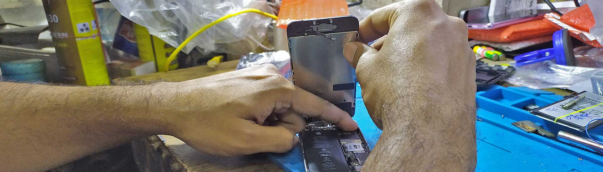 How to Fix iPhone Screen SE