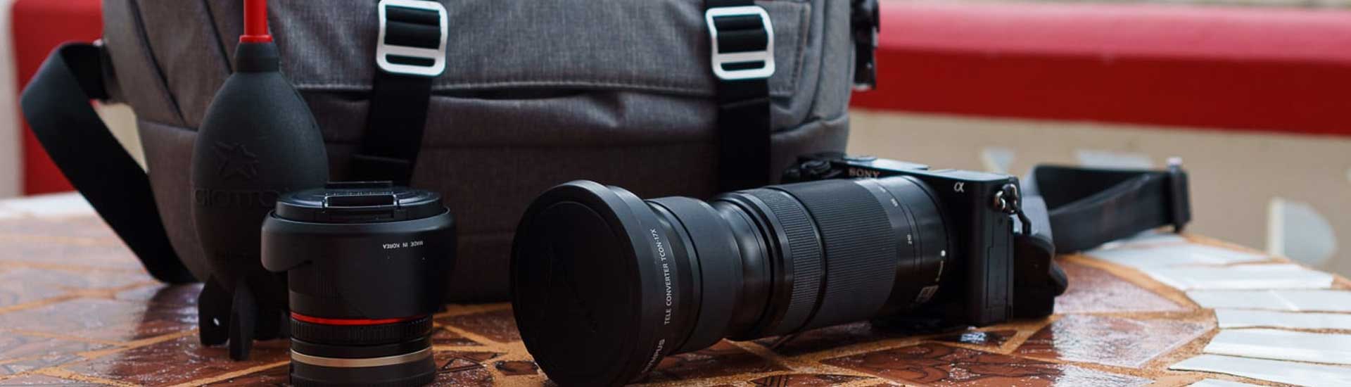 Tips to Protect Your DSLR and SLR camera while travelling